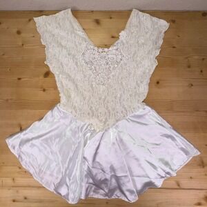 Vintage Cinema Etoile Lace Satin Slip Dress Nightgown Large Made in USA Bridal‎